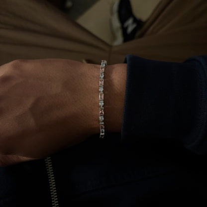 Esmerald Line Bracelet